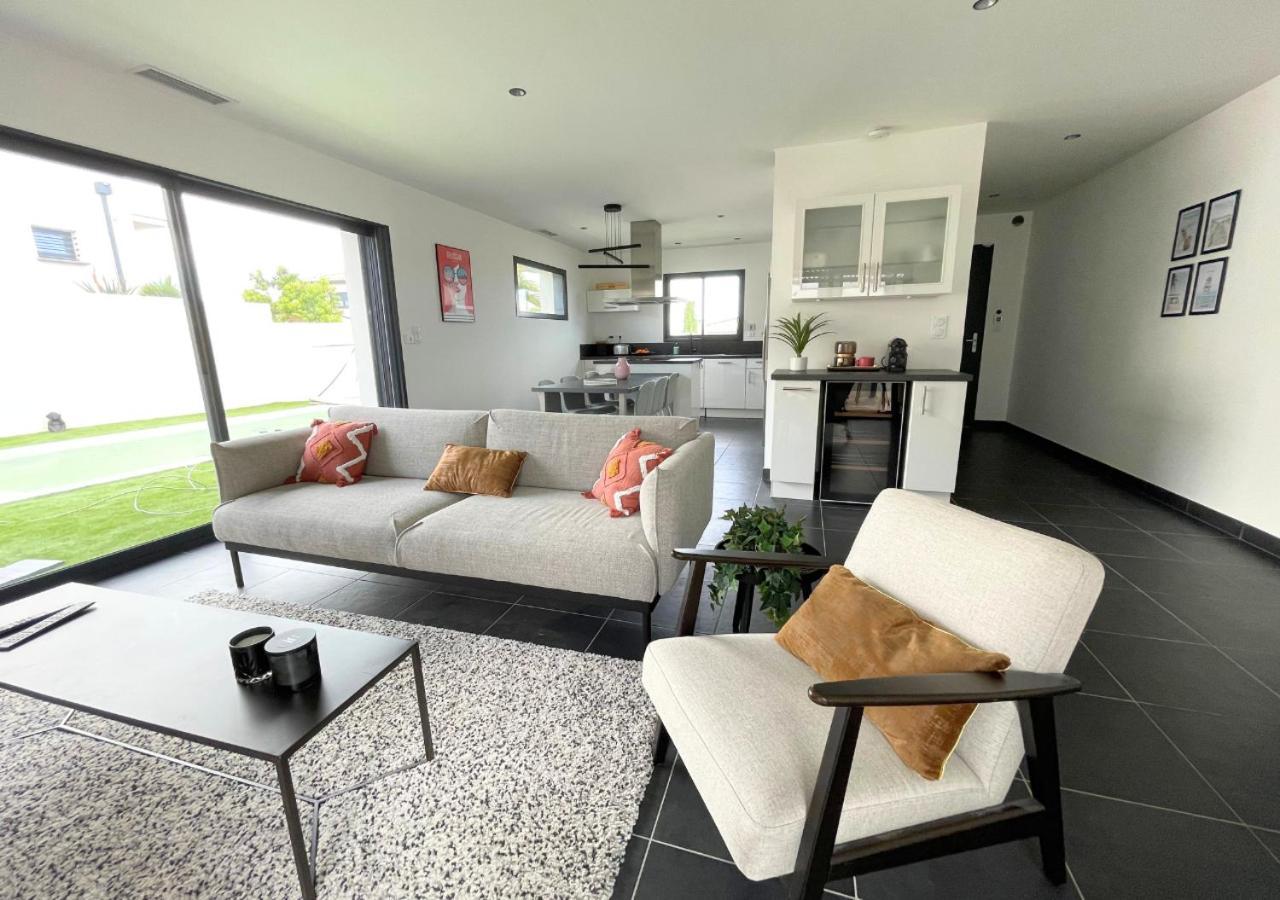 Villa Contemporaine Avec Piscine Chauffee Proche Des Plages Sauvian Bagian luar foto