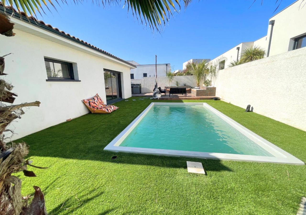 Villa Contemporaine Avec Piscine Chauffee Proche Des Plages Sauvian Bagian luar foto