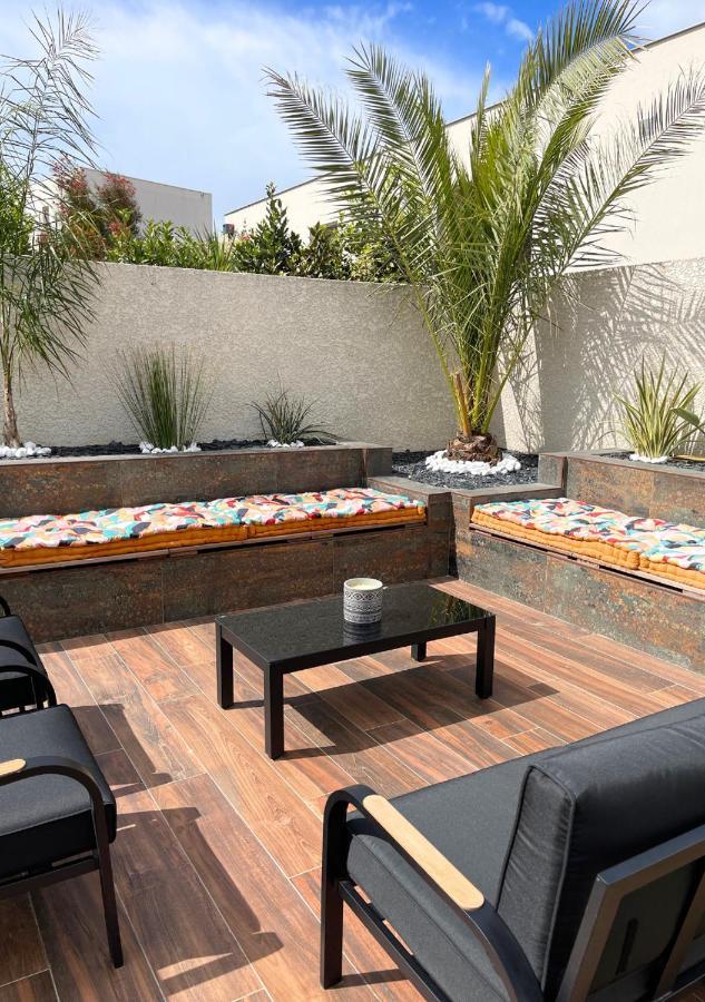 Villa Contemporaine Avec Piscine Chauffee Proche Des Plages Sauvian Bagian luar foto